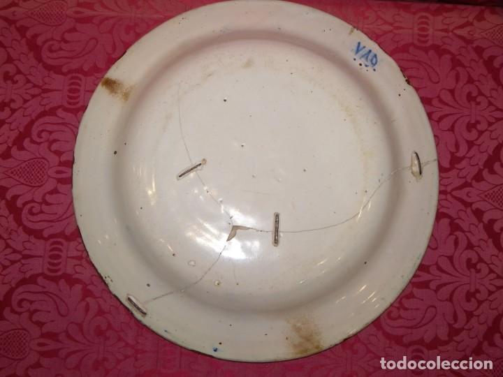 Antig&uuml;edades: Plato Manises siglo XIX - Foto 5