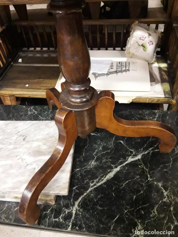 Antig&uuml;edades: Velador - Foto 3