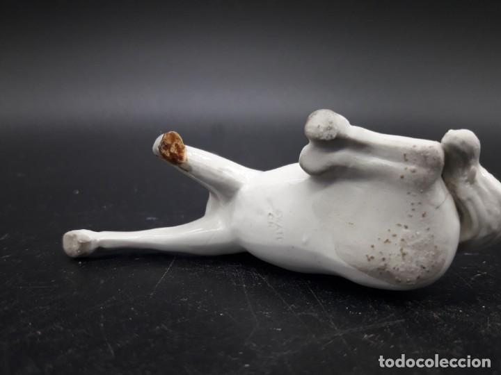 Antig&uuml;edades: Caballito de porcelana - Foto 3