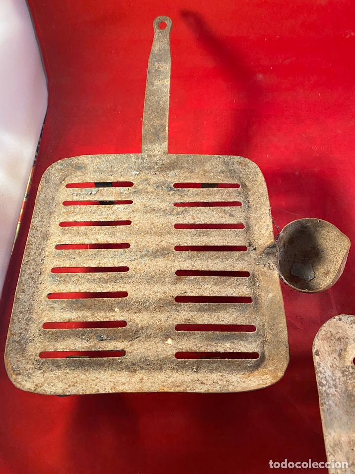 Antig&uuml;edades: 2 planchas antiguas - Foto 3