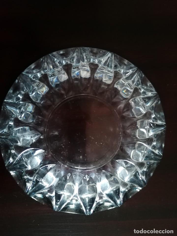 Antig&uuml;edades: CENICERO REDONDO DE CRISTAL DE ROCA - Foto 2