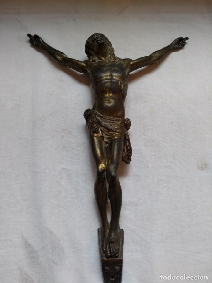 Antig&uuml;edades: Cristo en metal. - Foto 2