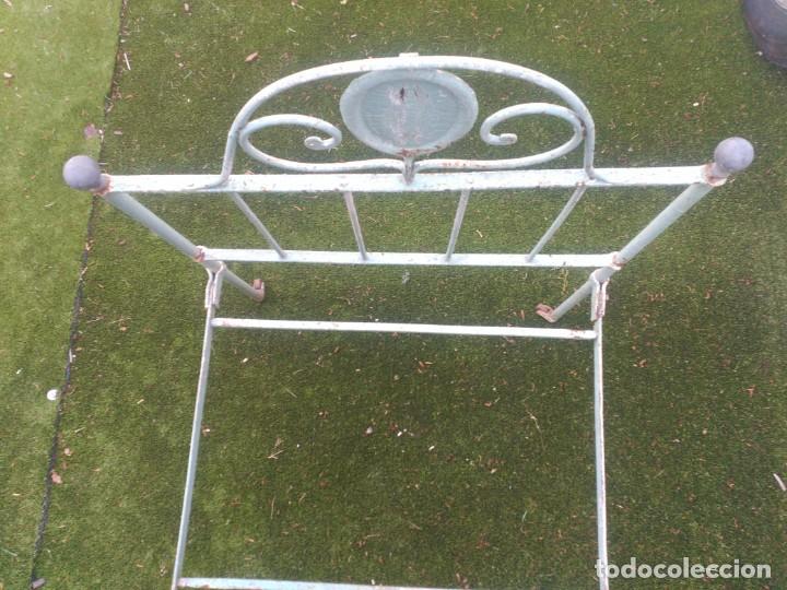 Antig&uuml;edades: Cama de hierro - Foto 1