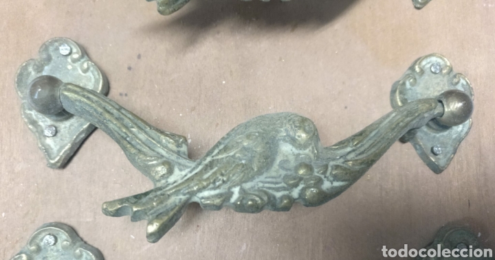 Antig&uuml;edades: Tiradores de bronce d los a&ntilde;os 50 - Foto 2