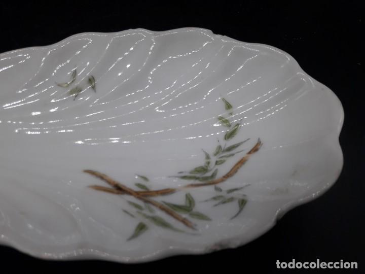 Antig&uuml;edades: Salsera porcelana - Foto 3