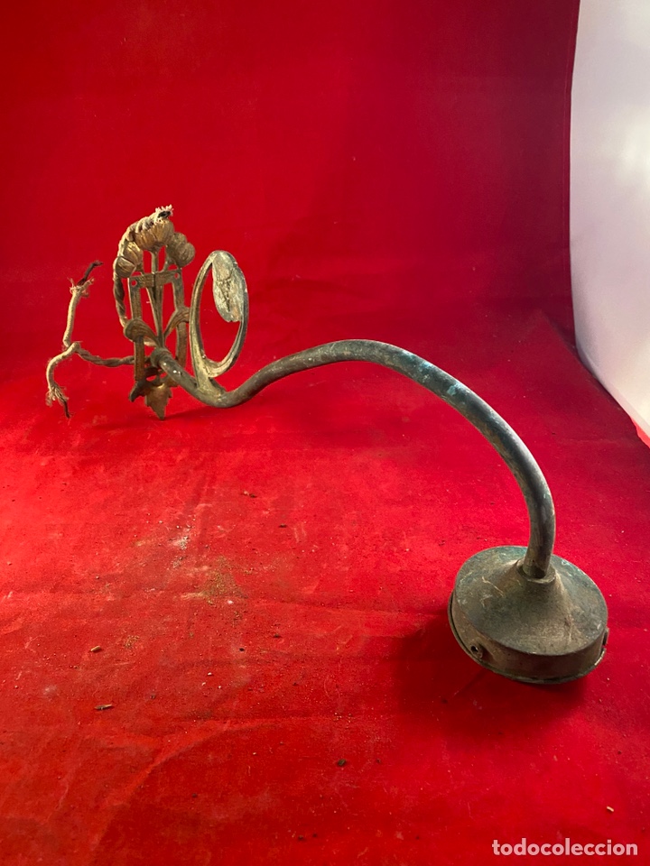 Antig&uuml;edades: Antigua l&aacute;mpara de pared - Foto 1