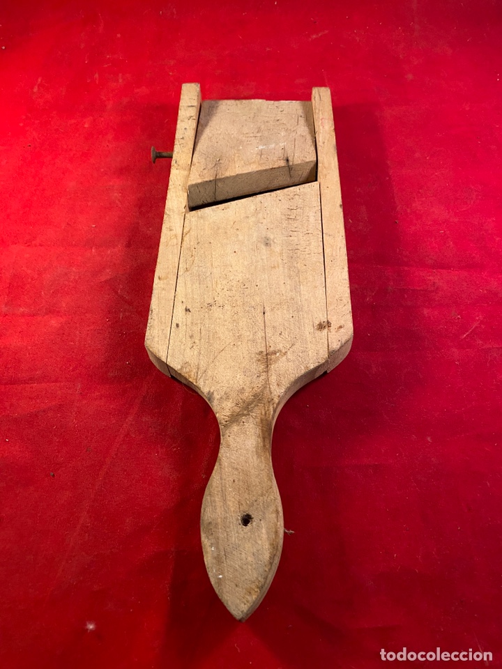 Antig&uuml;edades: Cortador de verduras de madera - Foto 2