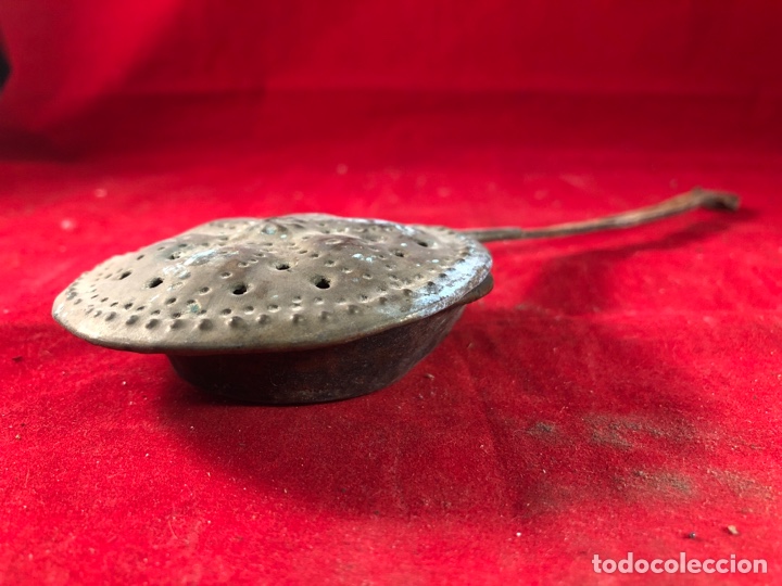 Antig&uuml;edades: Utensilio antiguo para calentar - Foto 4