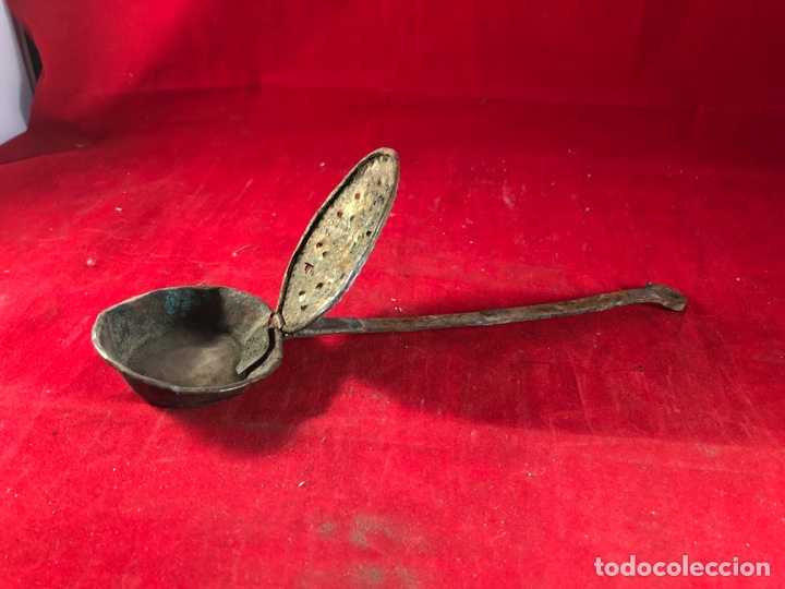 Antiguidades: Utensilio antiguo para calentar