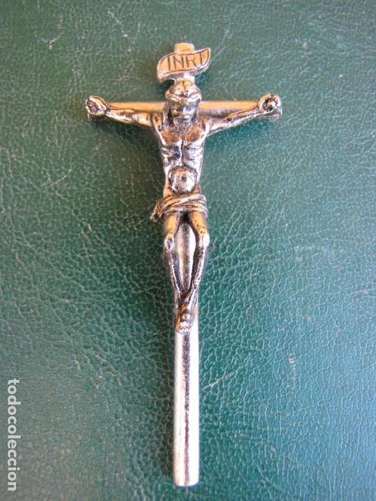 Antig&uuml;edades: 6- Crucifijo metal - Foto 1