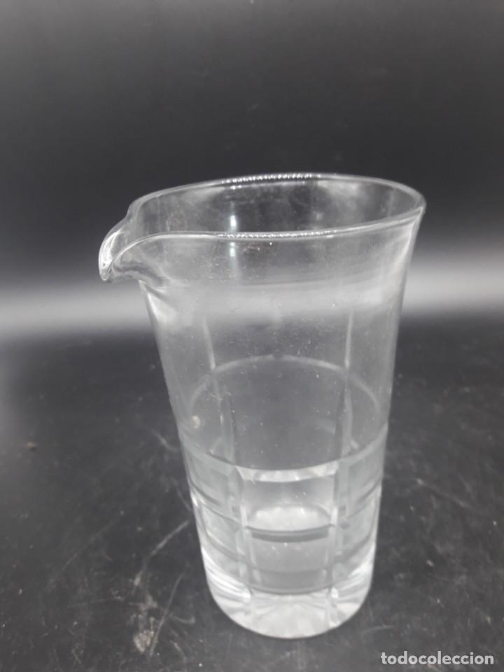 Antig&uuml;edades: Baso de cristal con pico - Foto 2