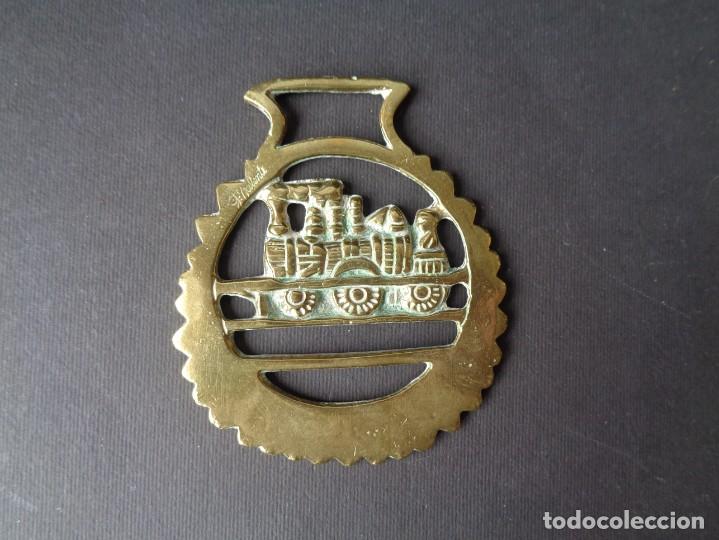 Antig&uuml;edades: ORIGINAL ABREBOTELLAS EN BRONCE FIRMADO Y NUMERADO - Foto 2