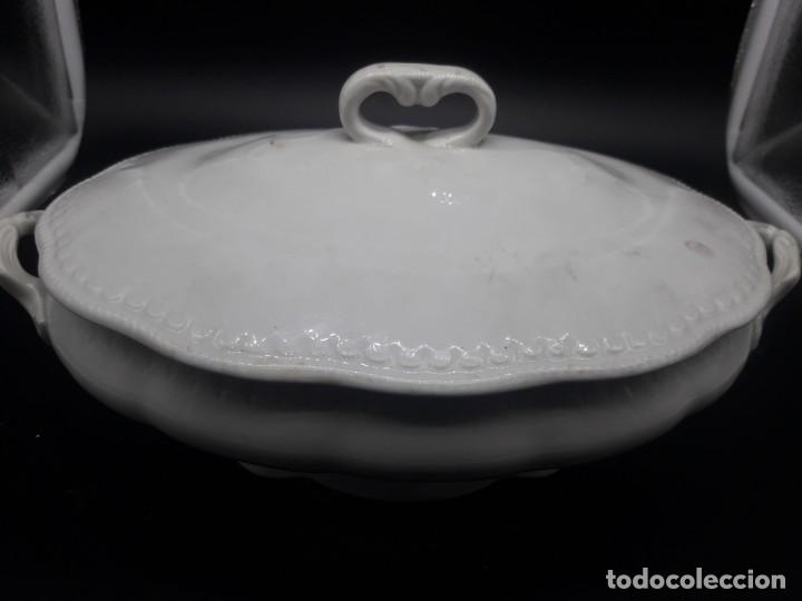 Antig&uuml;edades: Sopera de ceramica - Foto 2