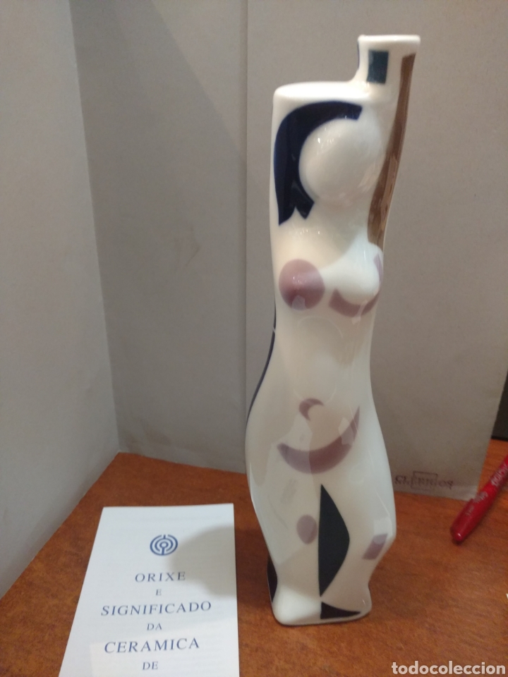 Antig&uuml;edades: Botella antropol&oacute;xica mujer Sargadelos - Foto 1