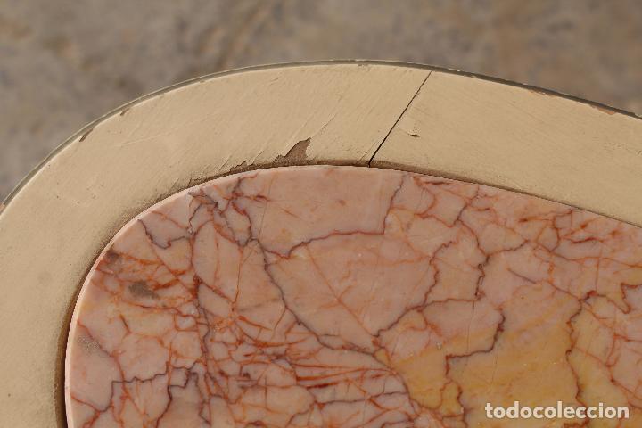 Antig&uuml;edades: mesa auxiliar en forma de lira - Foto 4