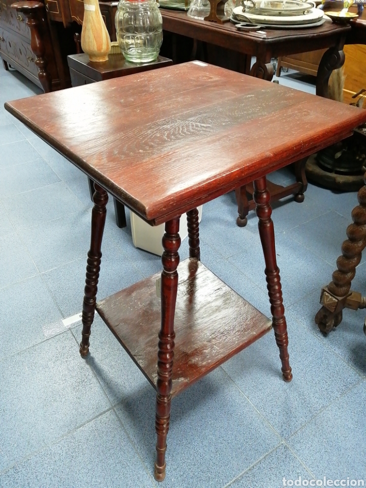 Antig&uuml;edades: Mesa Auxiliar - Foto 2