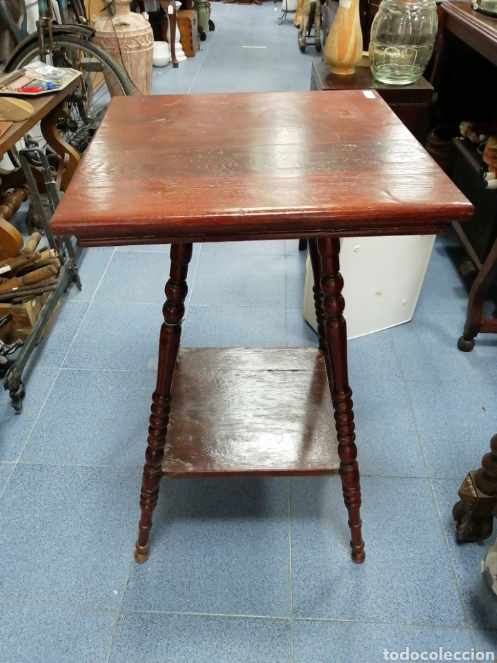 Antig&uuml;edades: Mesa Auxiliar - Foto 1