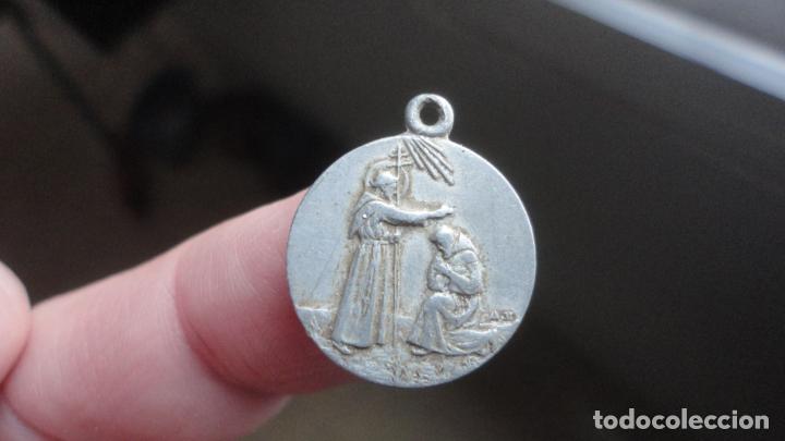 Antig&uuml;edades: ANTIGUA MEDALLA RELIGIOSA. - Foto 1