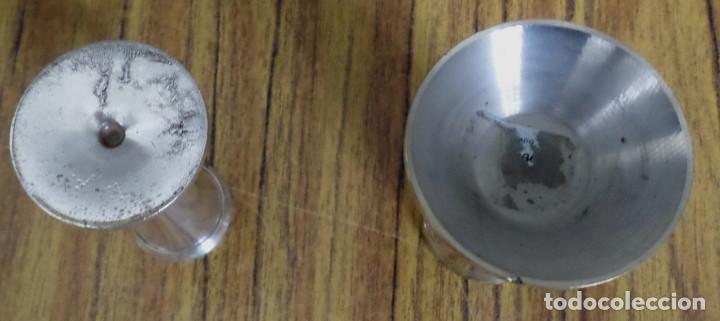 Antig&uuml;edades: 2 copas metal plateado - Foto 4