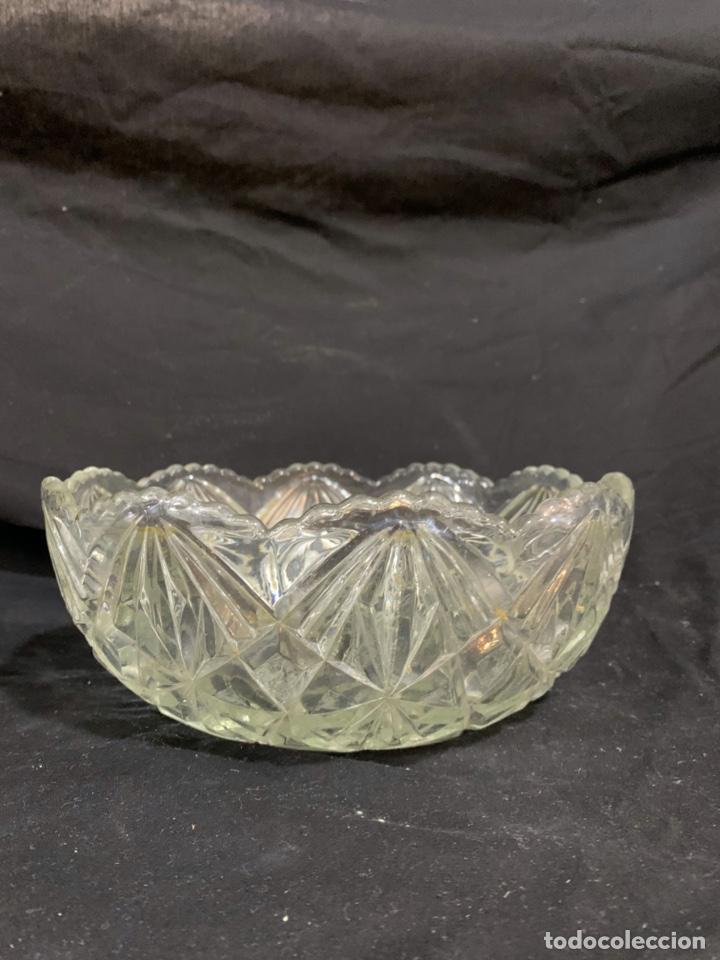 Antig&uuml;edades: ENSALADERA DE CRISTAL TALLADO - Foto 3