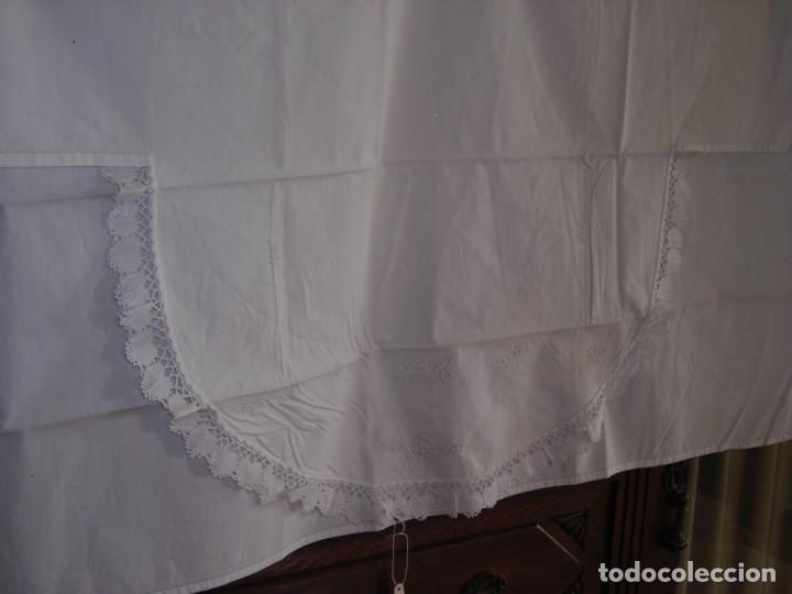 Antig&uuml;edades: sabana bordada para moises - Foto 3