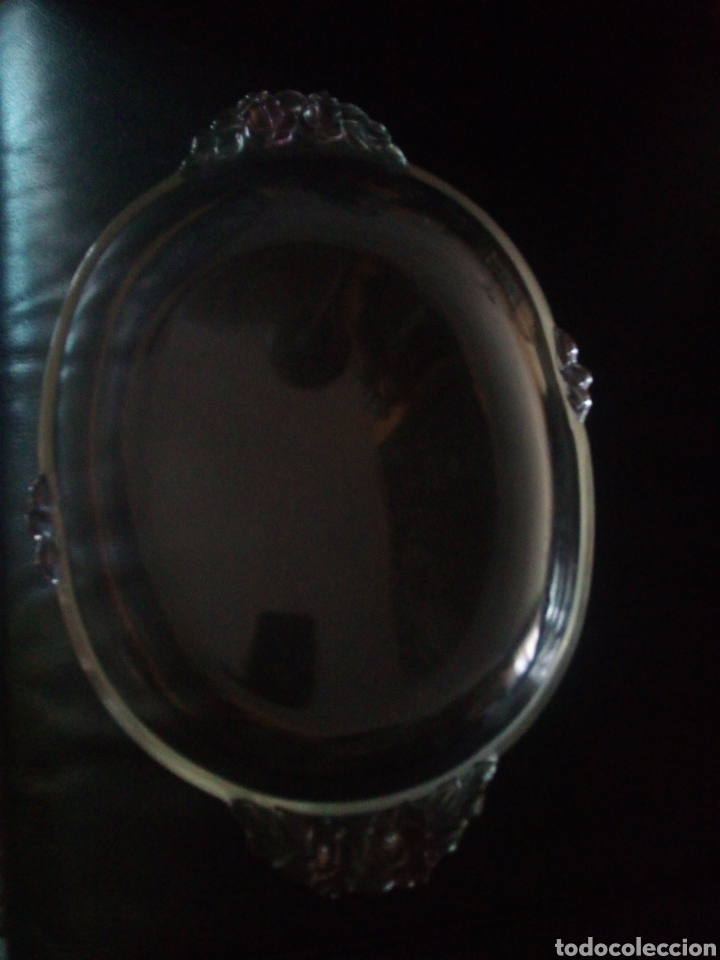 Oggetti Antichi: Antigua Bandeja de cristal policromada.