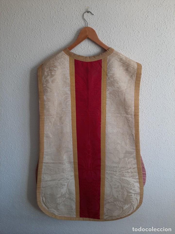 Antig&uuml;edades: CASULLA DE SEDA DAMASQUINADA - ESTOLA, MAN&Iacute;PULO Y C&Iacute;NGULO - SIGLO XIX - Foto 11