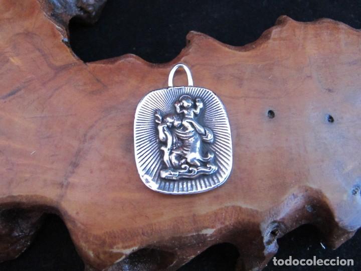 Antig&uuml;edades: Medalla religiosa vintage de plata - Foto 1