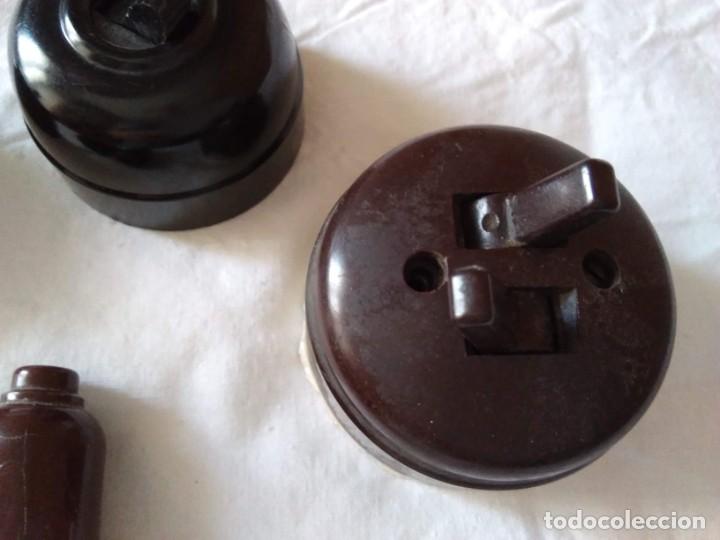 Antig&uuml;edades: 5 interruptores antiguos de baquelita - Foto 3