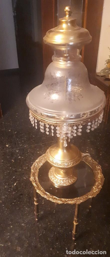 Antig&uuml;edades: L&aacute;mpara de bronce y cristal - Foto 3