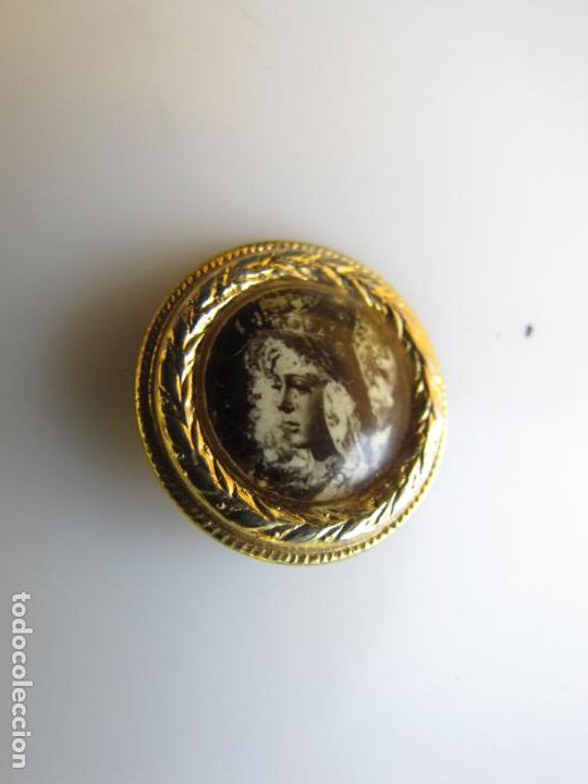 Antig&uuml;edades: 2- Broche virgen de la esperanza. Ba&ntilde;o oro - Foto 3