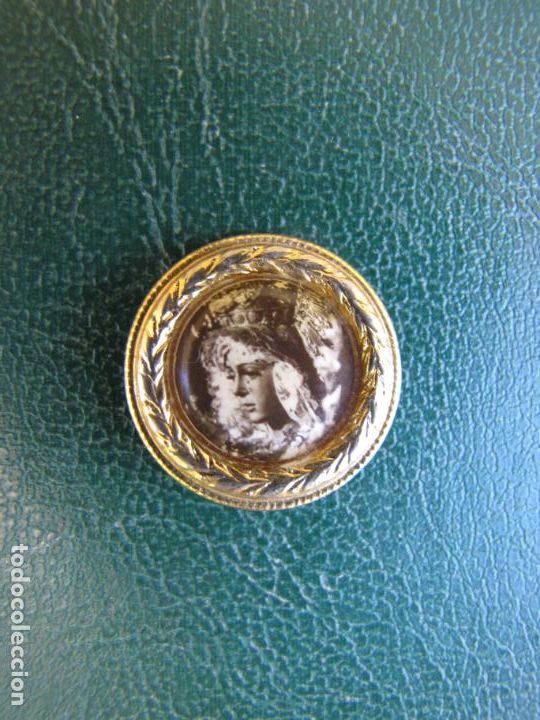 Antig&uuml;edades: 2- Broche virgen de la esperanza. Ba&ntilde;o oro - Foto 5