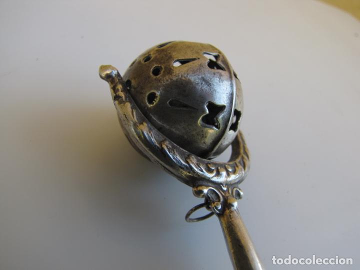 Antig&uuml;edades: 2- Sonajero de plata y hueso - Foto 3