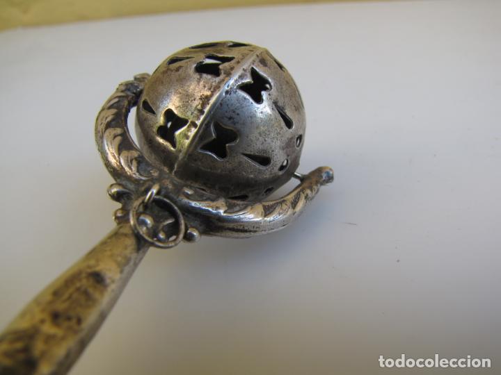Antig&uuml;edades: 2- Sonajero de plata y hueso - Foto 5