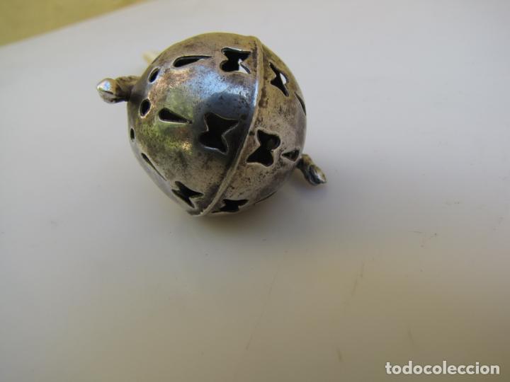 Antig&uuml;edades: 2- Sonajero de plata y hueso - Foto 6