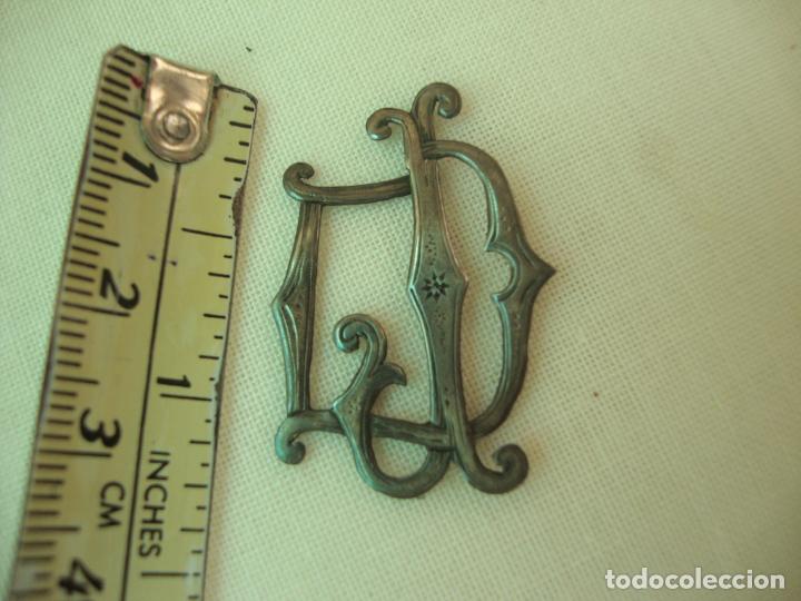 Antig&uuml;edades: Antiguas iniciales de plata - Foto 1