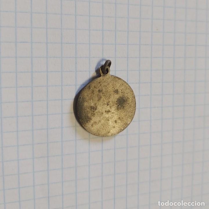 Antig&uuml;edades: Medalla religiosa - Foto 2
