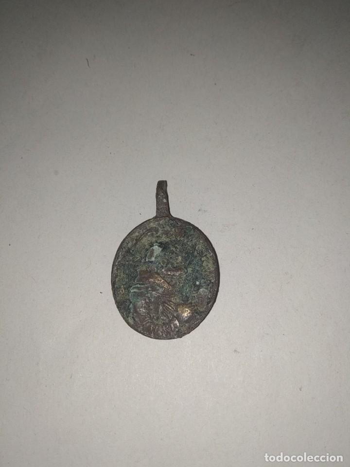 Antig&uuml;edades: Medalla del.18 - Foto 2