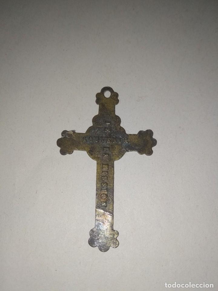 Antig&uuml;edades: Crucifijo antiguo - Foto 2