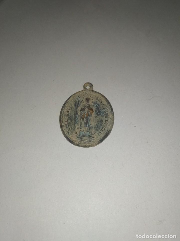 Antig&uuml;edades: Medalla antigua - Foto 1