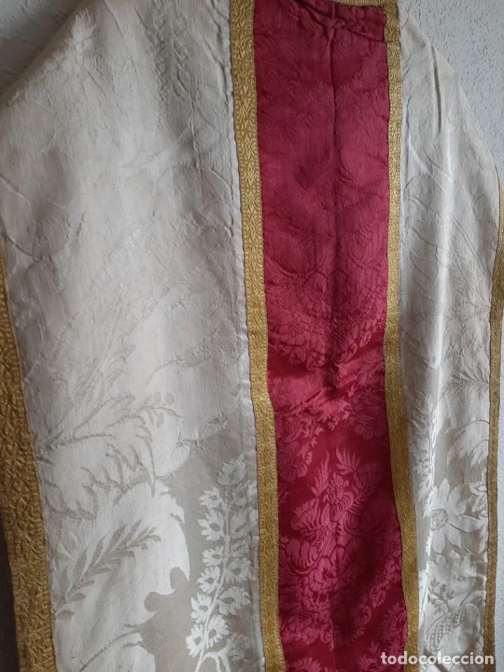 Antig&uuml;edades: CASULLA DE SEDA DAMASQUINADA - SIGLO XIX - Foto 10