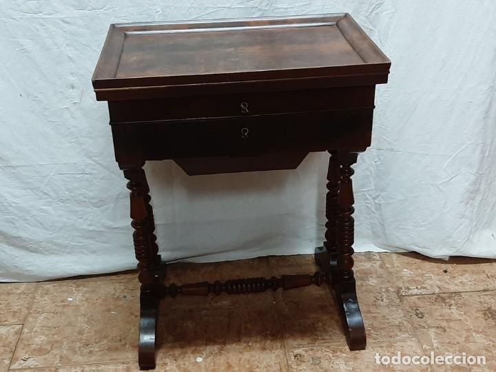 Antig&uuml;edades: COSTURERO ISABELINO...XIX - Foto 2