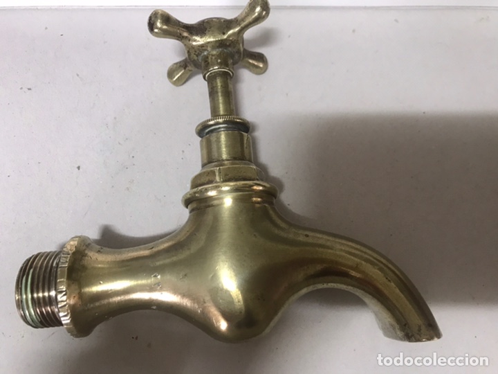 Antig&uuml;edades: Grifer&iacute;a de bronce - Foto 15