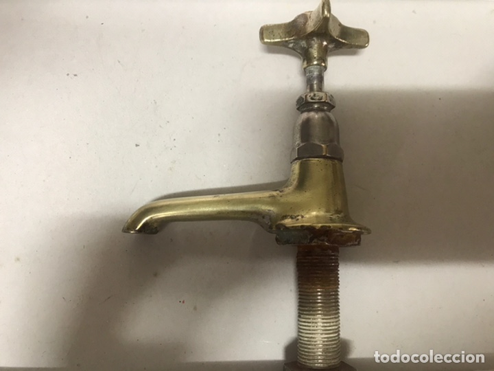 Antig&uuml;edades: Grifer&iacute;a de bronce - Foto 19