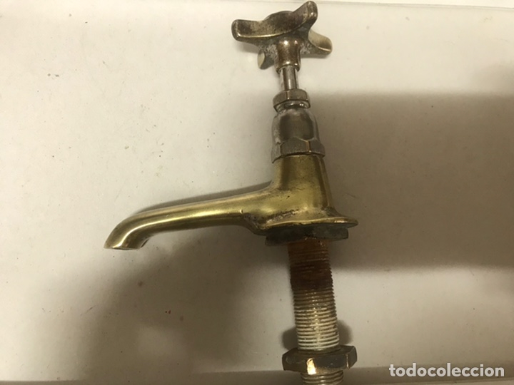 Antig&uuml;edades: Grifer&iacute;a de bronce - Foto 20