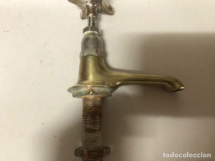 Antig&uuml;edades: Grifer&iacute;a de bronce - Foto 22