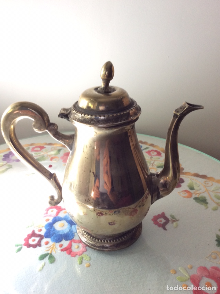 Antig&uuml;edades: ANTIGUA CAFETERA /TETERA BA&Ntilde;ADA EN PLATA - Foto 1