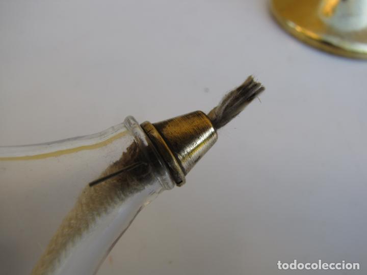 Antig&uuml;edades: 2- Quinqu&eacute; multiposici&oacute;n. Lat&oacute;n y cristal - Foto 6