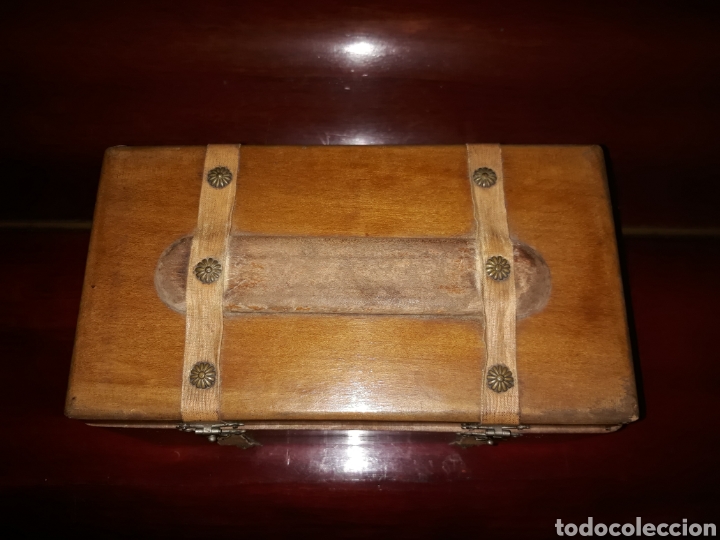 Antig&uuml;edades: Caja de costura - Foto 3