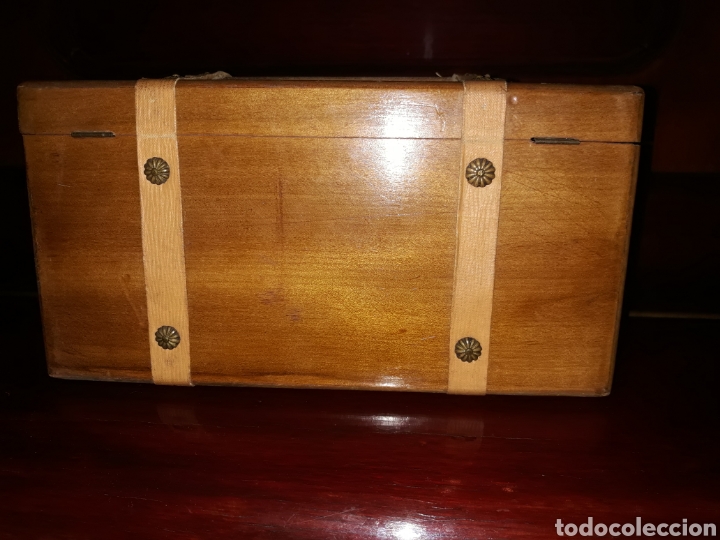 Antig&uuml;edades: Caja de costura - Foto 5